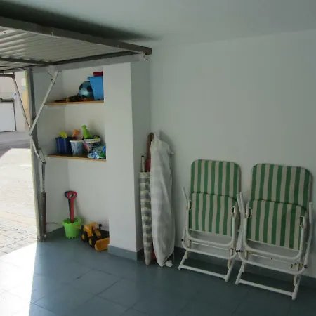 50 Mts From The Beach *